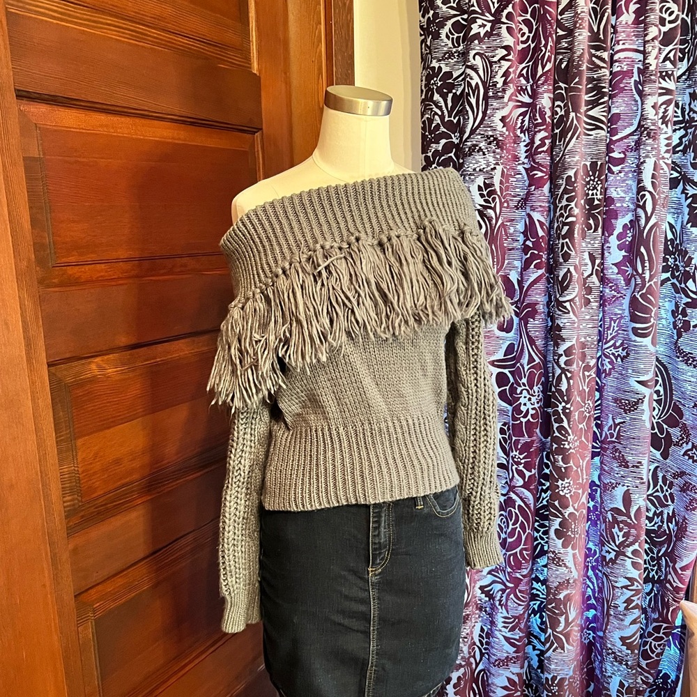 ChicWish S/M Grey Fringe Off Shoulder Sweater - Cozy and Romantic!